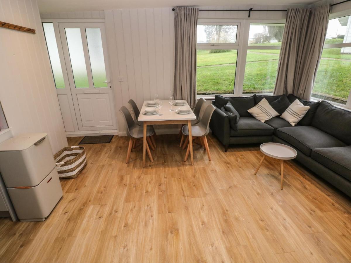 Saltwater Villa Haverfordwest Ngoại thất bức ảnh